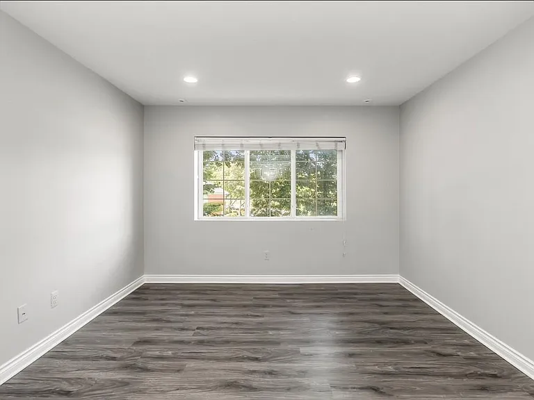 1113 N Old Woodward Ave #46 — Photo 16