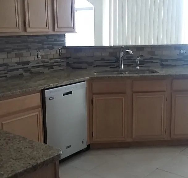 205 Bay Club Dr — Photo 7