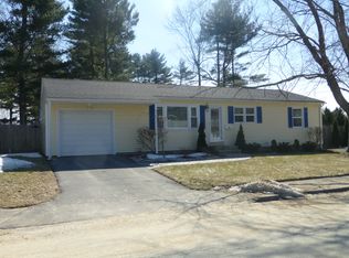 20 York Dr, Coventry, RI 02816