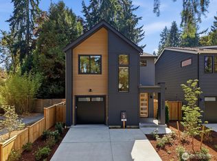 10026 Slater Ave NE, Kirkland, WA 98033