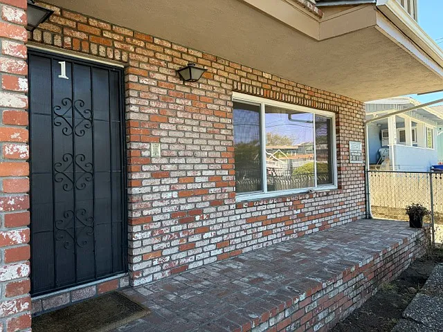 4 bed, 5378 sqft, $4,000 — Photo 2