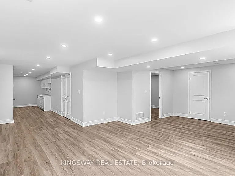 288 Sixteen Mile Dr — Photo 21