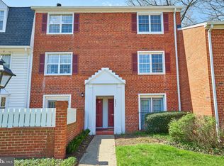 2804 S Wakefield St #C, Arlington, VA 22206