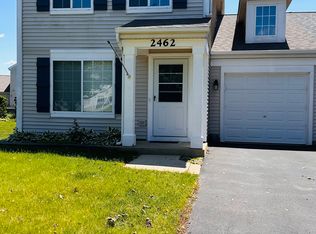 2462 Roxbury Ln, Montgomery, IL 60538