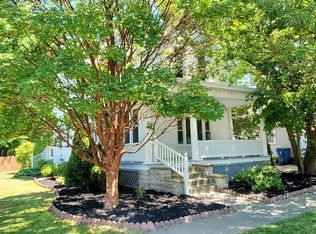 1502 Lindsley St, Sandusky, OH 44870