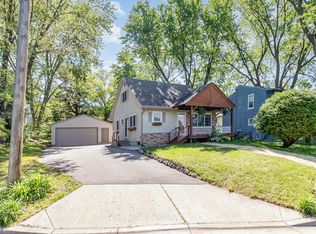 1520 Furness Pkwy, Saint Paul, MN 55119