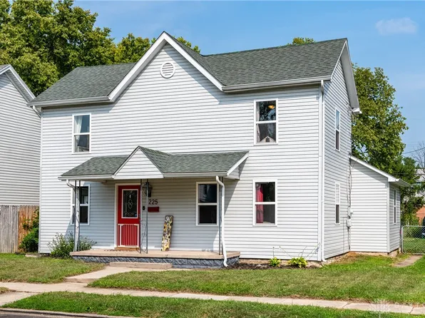 225 W Pease Ave, Dayton, OH 45449