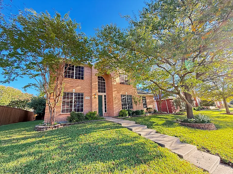 3549 Mason Dr — Photo 3