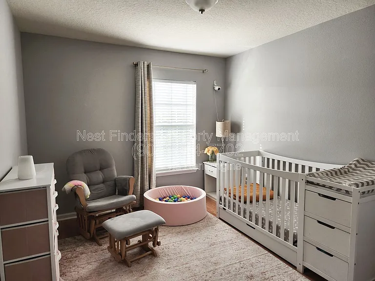 3857 Lionheart Dr — Photo 21