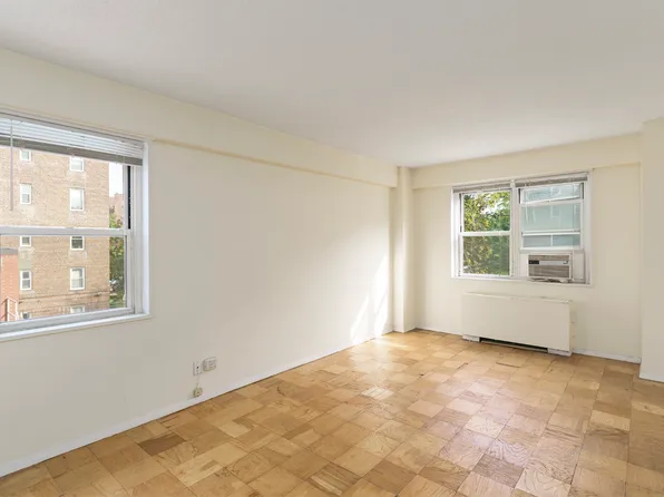 72-35 112th Street image 9 of 10