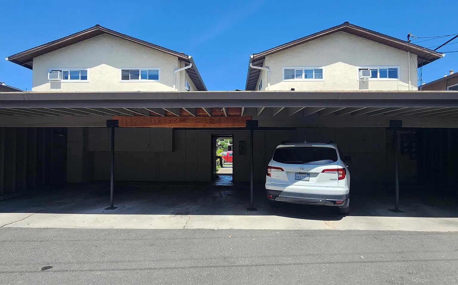 2 bed, 1.5 bath, 875 sqft, $2,900 — Photo 3