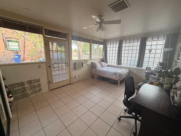 1505 E Edison St — Photo 8