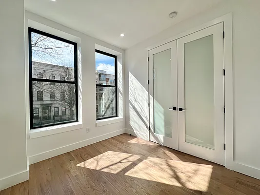 Rented by MADEHOME | media 21