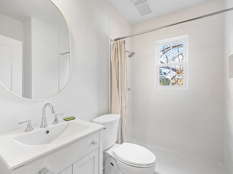 625 E Polo Rd — Photo 23