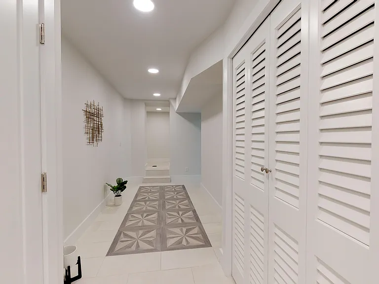 200 Shippen St #1 — Photo 13