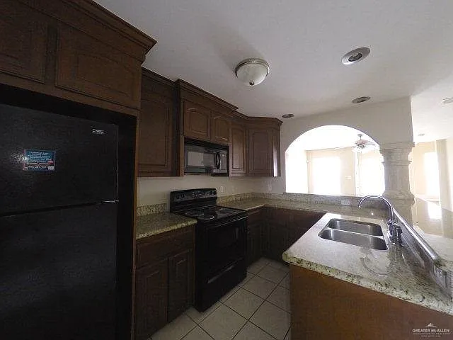 400 S 49th St #3 — Photo 8
