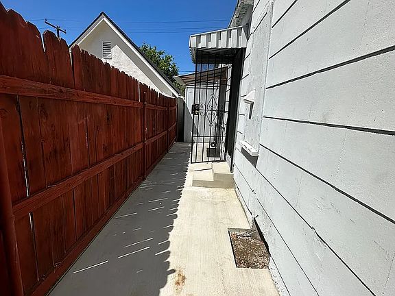 5th image of 1507 Wesley Ave APT 1
