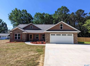 820 Garmon Rd, Gadsden, AL 35901