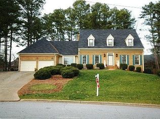 4162 Chestnut Ridge Dr, Atlanta, GA 30338