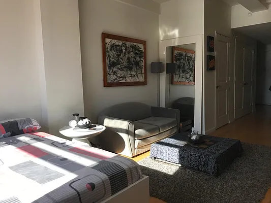 Rented by 212 Consulting Corp | media 9