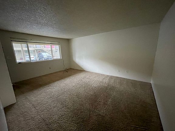 3rd image of 355 E 5th Ave #2