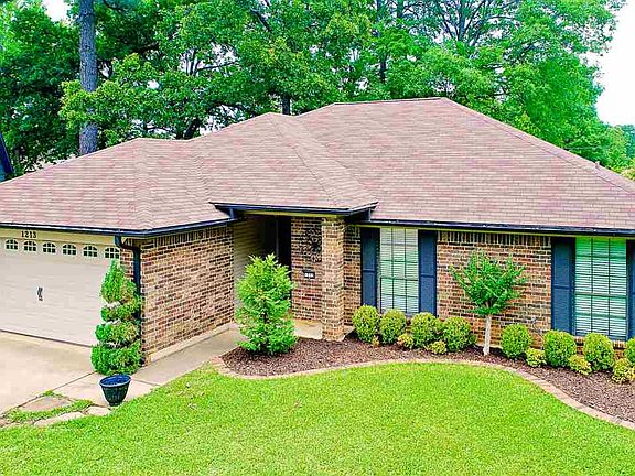 4th image of 1213 Ashbourne Ln