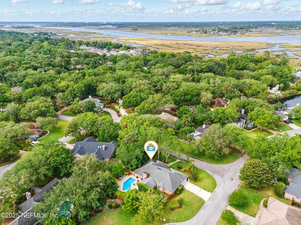 1927 SECLUDED WOODS Lane, Neptune Beach, FL 32266
