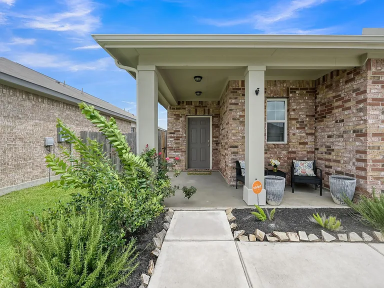 13419 Harrow Park Ln — Photo 2