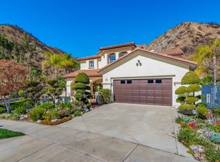 33 Mountain Laurel Way, Azusa, CA 91702