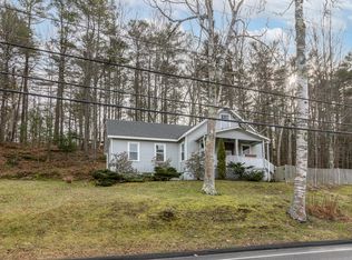 56 Bow St, Freeport, ME 04032