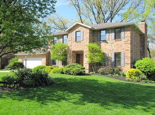 6869 Windwood Dr, West Chester, OH 45241