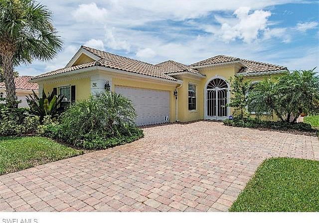 1st image of 7942 Valentina Ct