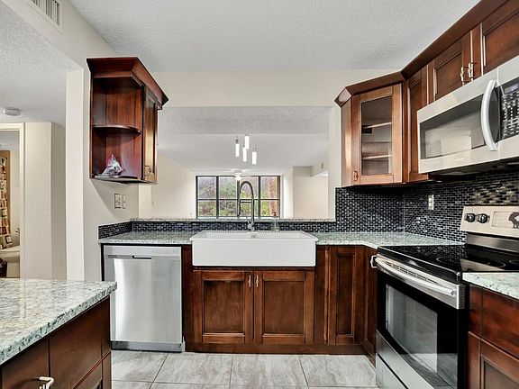 2nd image of 2660 Carambola Cir N #203R