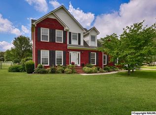 27520 Thach Rd, Athens, AL 35613