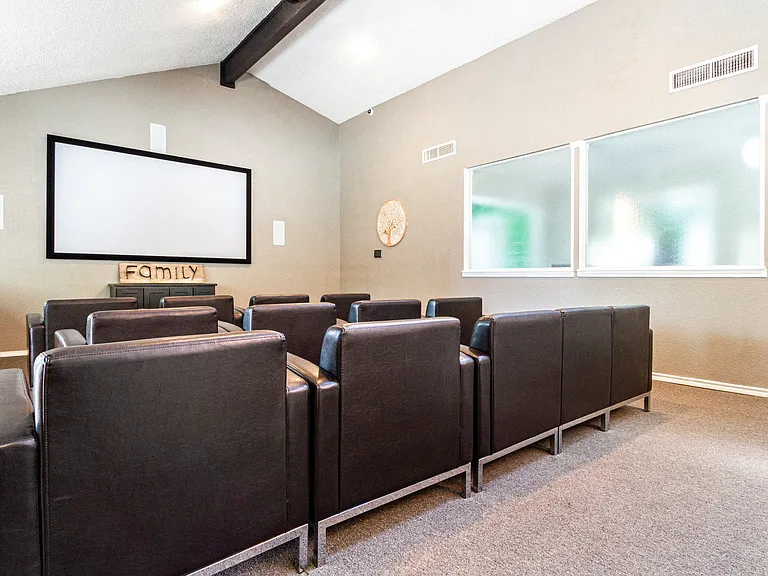 Park City Townhomes in Arlington, TX