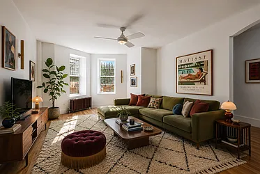 438 Lewis Avenue, #1