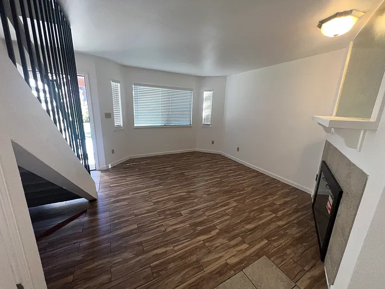 4600 Beechwood St #71 — Photo 6