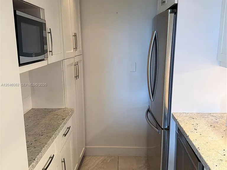 880 NE 69th St #5Q — Photo 11