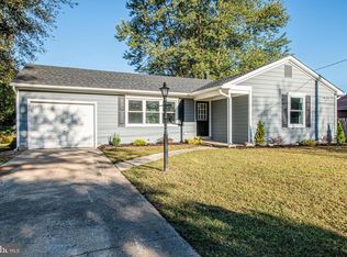 147 S Washington Dr, Pennsville, NJ 08070