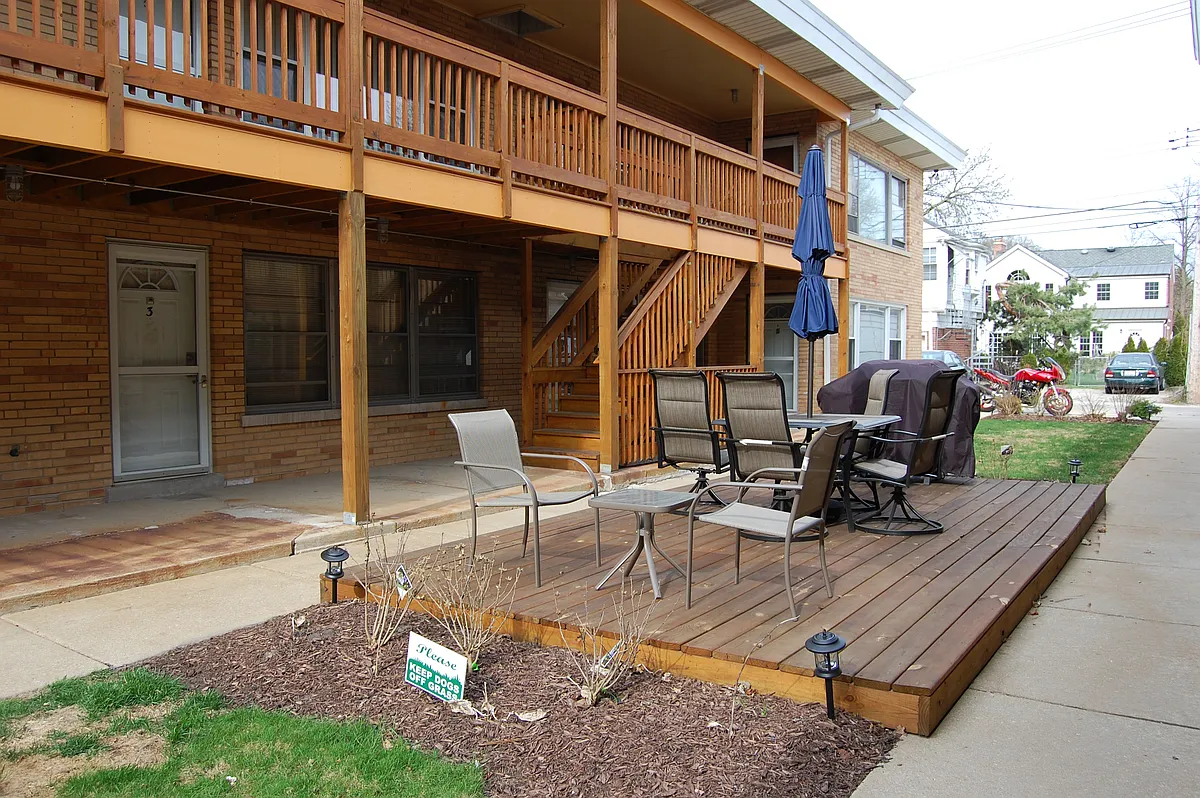 Building Photo - 1341 N Harlem Ave #2