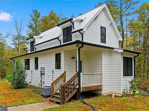 4th image of 2197 Damascus Rd