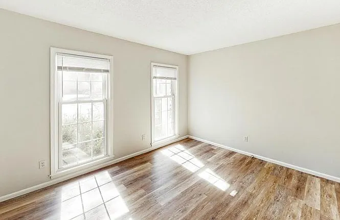 1742 Skinner Ave — Photo 11