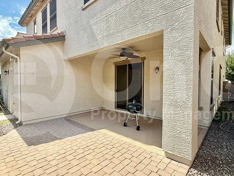 19067 E Pelican Dr — Photo 3