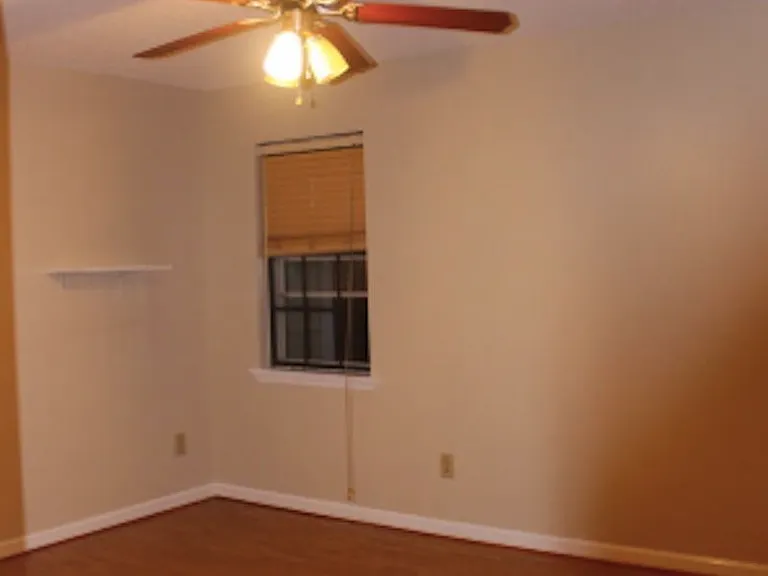 359 Jamestown Manor Dr — Photo 7