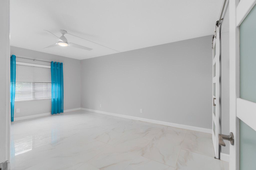 130 CYPRESS CLUB Drive #306, photo 5