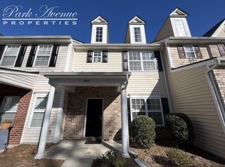 8667 Wandering Creek Way, Charlotte, NC 28227