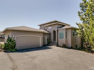 32 SW Gleneagles Way, Bend, OR 97702