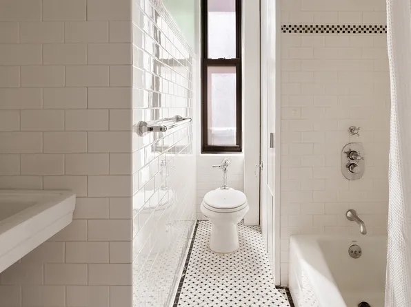 251 West 89th Street 6F image 11 of 12