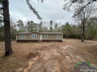 495 Deer Country Rd, Chester, TX 75936