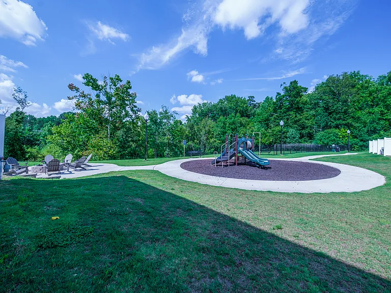 3160 N Hills Dr — Photo 39